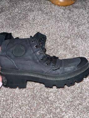 Palladium Black Canvas High-Top Boot
